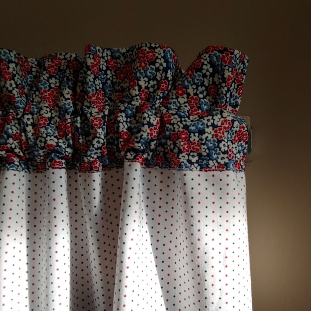 🌸 Floral Valances Handmade - Picture 8 of 8